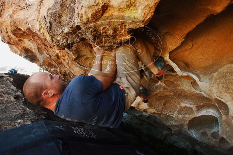 Bouldering in Hueco Tanks on 01/12/2019 with Blue Lizard Climbing and Yoga

Filename: SRM_20190112_1144350.jpg
Aperture: f/4.5
Shutter Speed: 1/250
Body: Canon EOS-1D Mark II
Lens: Canon EF 16-35mm f/2.8 L