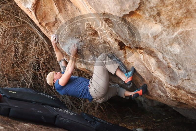 Bouldering in Hueco Tanks on 01/12/2019 with Blue Lizard Climbing and Yoga

Filename: SRM_20190112_1249540.jpg
Aperture: f/3.5
Shutter Speed: 1/250
Body: Canon EOS-1D Mark II
Lens: Canon EF 50mm f/1.8 II