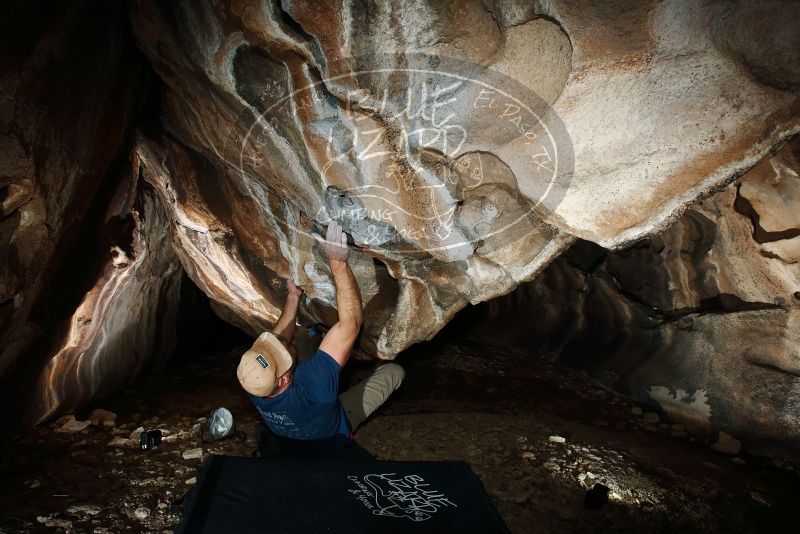 Bouldering in Hueco Tanks on 01/12/2019 with Blue Lizard Climbing and Yoga

Filename: SRM_20190112_1502310.jpg
Aperture: f/8.0
Shutter Speed: 1/250
Body: Canon EOS-1D Mark II
Lens: Canon EF 16-35mm f/2.8 L