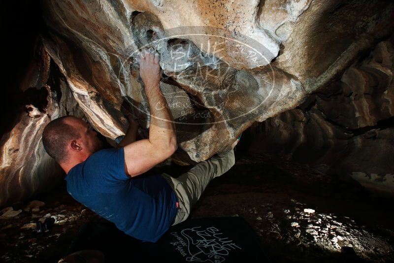 Bouldering in Hueco Tanks on 01/12/2019 with Blue Lizard Climbing and Yoga

Filename: SRM_20190112_1529530.jpg
Aperture: f/8.0
Shutter Speed: 1/250
Body: Canon EOS-1D Mark II
Lens: Canon EF 16-35mm f/2.8 L