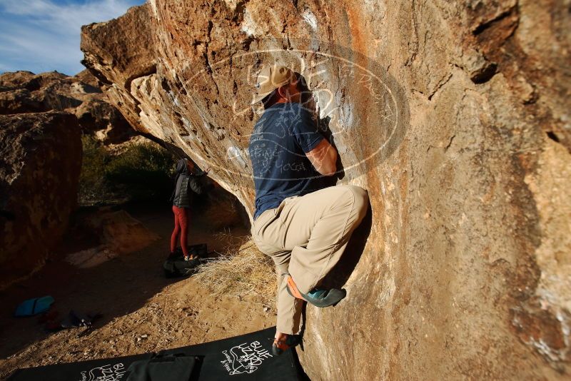 Bouldering in Hueco Tanks on 01/12/2019 with Blue Lizard Climbing and Yoga

Filename: SRM_20190112_1706240.jpg
Aperture: f/5.6
Shutter Speed: 1/500
Body: Canon EOS-1D Mark II
Lens: Canon EF 16-35mm f/2.8 L