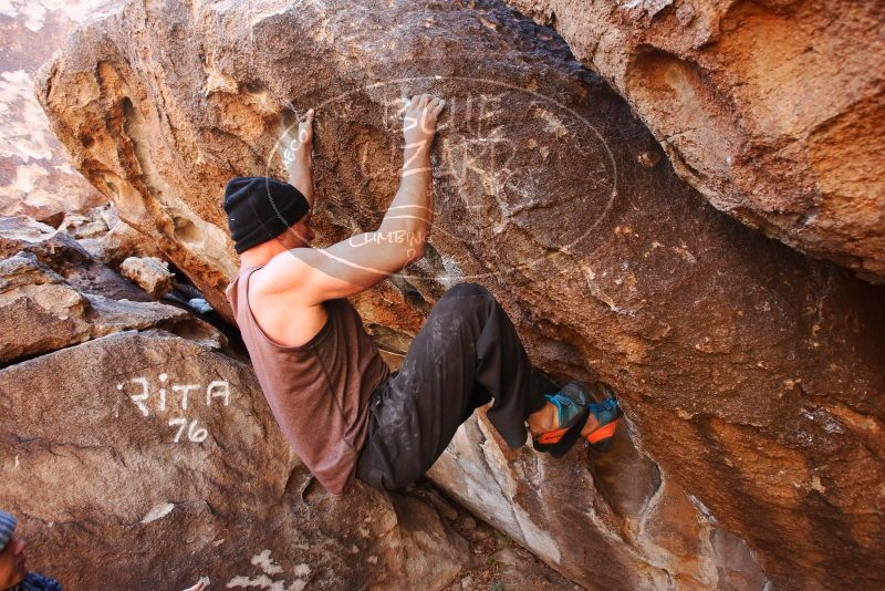 Bouldering in Hueco Tanks on 01/13/2019 with Blue Lizard Climbing and Yoga

Filename: SRM_20190113_1212450.jpg
Aperture: f/4.0
Shutter Speed: 1/320
Body: Canon EOS-1D Mark II
Lens: Canon EF 16-35mm f/2.8 L