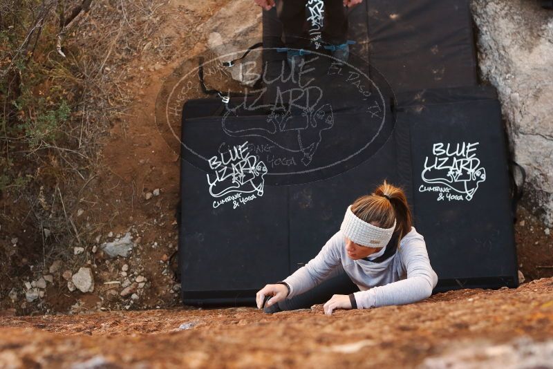 Bouldering in Hueco Tanks on 01/13/2019 with Blue Lizard Climbing and Yoga

Filename: SRM_20190113_1254280.jpg
Aperture: f/4.0
Shutter Speed: 1/320
Body: Canon EOS-1D Mark II
Lens: Canon EF 50mm f/1.8 II