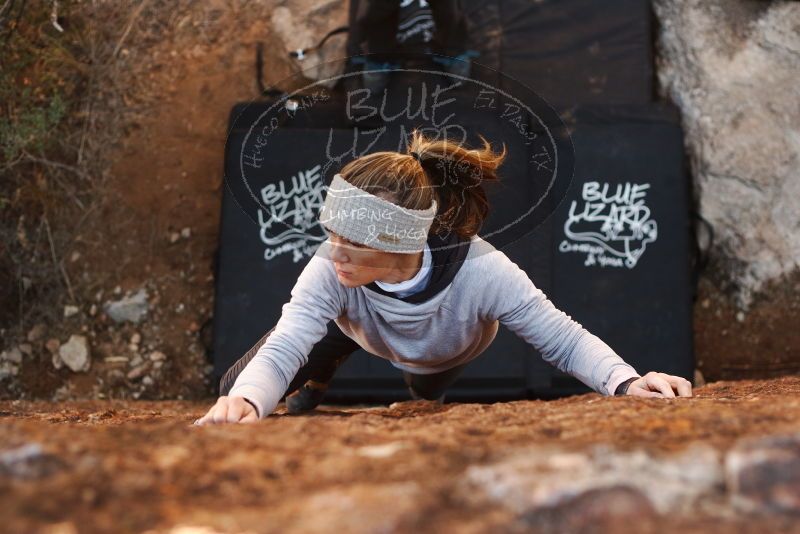 Bouldering in Hueco Tanks on 01/13/2019 with Blue Lizard Climbing and Yoga

Filename: SRM_20190113_1254490.jpg
Aperture: f/2.8
Shutter Speed: 1/800
Body: Canon EOS-1D Mark II
Lens: Canon EF 50mm f/1.8 II