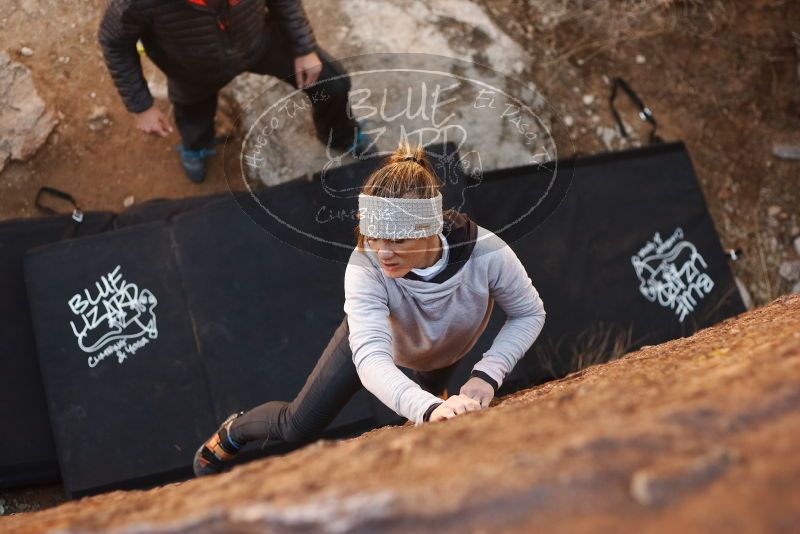 Bouldering in Hueco Tanks on 01/13/2019 with Blue Lizard Climbing and Yoga

Filename: SRM_20190113_1301330.jpg
Aperture: f/2.8
Shutter Speed: 1/800
Body: Canon EOS-1D Mark II
Lens: Canon EF 50mm f/1.8 II