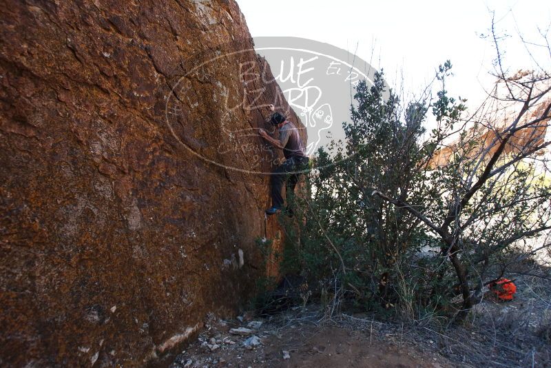 Bouldering in Hueco Tanks on 01/13/2019 with Blue Lizard Climbing and Yoga

Filename: SRM_20190113_1334550.jpg
Aperture: f/5.6
Shutter Speed: 1/250
Body: Canon EOS-1D Mark II
Lens: Canon EF 16-35mm f/2.8 L