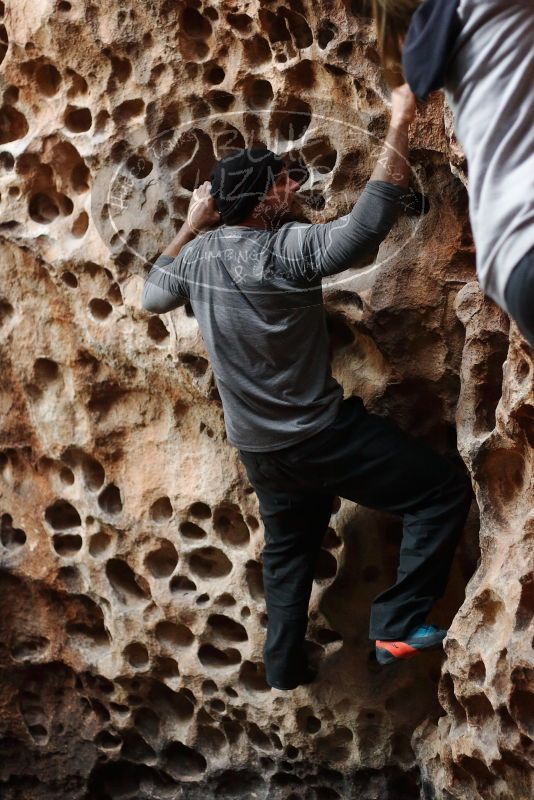 Bouldering in Hueco Tanks on 01/13/2019 with Blue Lizard Climbing and Yoga

Filename: SRM_20190113_1619590.jpg
Aperture: f/2.8
Shutter Speed: 1/125
Body: Canon EOS-1D Mark II
Lens: Canon EF 50mm f/1.8 II