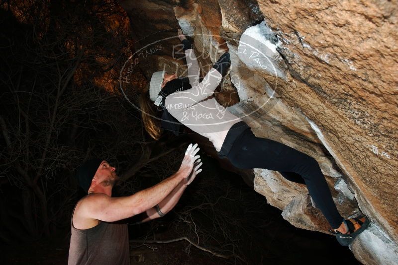 Bouldering in Hueco Tanks on 01/13/2019 with Blue Lizard Climbing and Yoga

Filename: SRM_20190113_1805480.jpg
Aperture: f/8.0
Shutter Speed: 1/250
Body: Canon EOS-1D Mark II
Lens: Canon EF 16-35mm f/2.8 L