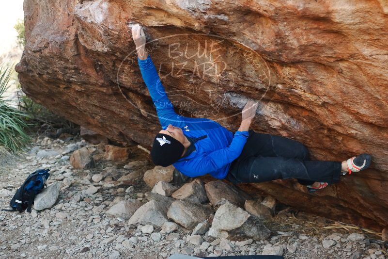 Bouldering in Hueco Tanks on 01/14/2019 with Blue Lizard Climbing and Yoga

Filename: SRM_20190114_1058200.jpg
Aperture: f/3.2
Shutter Speed: 1/250
Body: Canon EOS-1D Mark II
Lens: Canon EF 50mm f/1.8 II