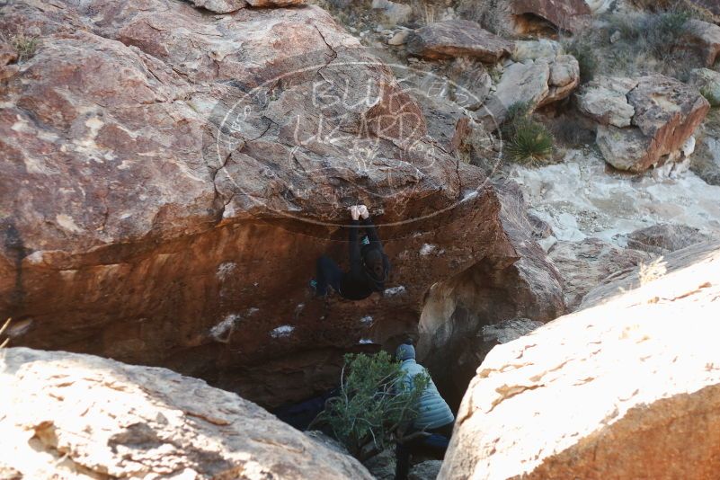 Bouldering in Hueco Tanks on 01/14/2019 with Blue Lizard Climbing and Yoga

Filename: SRM_20190114_1113300.jpg
Aperture: f/2.8
Shutter Speed: 1/250
Body: Canon EOS-1D Mark II
Lens: Canon EF 50mm f/1.8 II