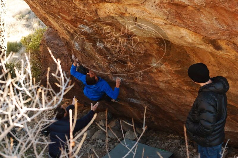 Bouldering in Hueco Tanks on 01/14/2019 with Blue Lizard Climbing and Yoga

Filename: SRM_20190114_1122430.jpg
Aperture: f/4.0
Shutter Speed: 1/250
Body: Canon EOS-1D Mark II
Lens: Canon EF 50mm f/1.8 II