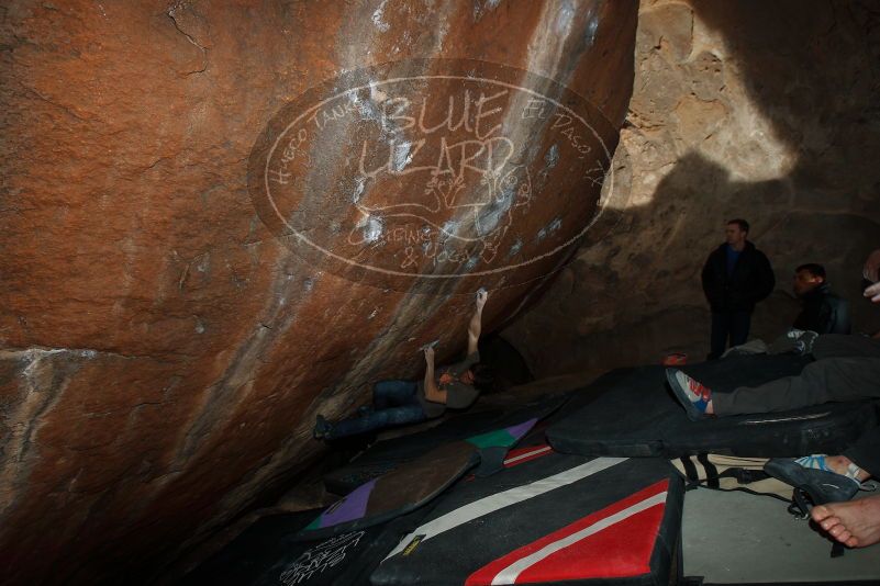 Bouldering in Hueco Tanks on 01/14/2019 with Blue Lizard Climbing and Yoga

Filename: SRM_20190114_1548530.jpg
Aperture: f/5.6
Shutter Speed: 1/250
Body: Canon EOS-1D Mark II
Lens: Canon EF 16-35mm f/2.8 L