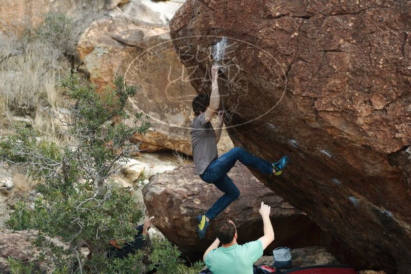 Bouldering in Hueco Tanks on 01/14/2019 with Blue Lizard Climbing and Yoga

Filename: SRM_20190114_1649090.jpg
Aperture: f/3.2
Shutter Speed: 1/320
Body: Canon EOS-1D Mark II
Lens: Canon EF 50mm f/1.8 II