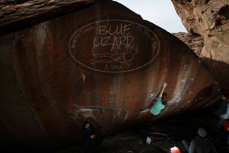 Bouldering in Hueco Tanks on 01/14/2019 with Blue Lizard Climbing and Yoga

Filename: SRM_20190114_1553500.jpg
Aperture: f/5.6
Shutter Speed: 1/250
Body: Canon EOS-1D Mark II
Lens: Canon EF 16-35mm f/2.8 L