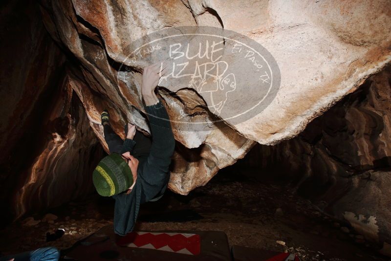 Bouldering in Hueco Tanks on 01/18/2019 with Blue Lizard Climbing and Yoga

Filename: SRM_20190118_1427170.jpg
Aperture: f/8.0
Shutter Speed: 1/250
Body: Canon EOS-1D Mark II
Lens: Canon EF 16-35mm f/2.8 L