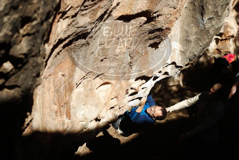 Bouldering in Hueco Tanks on 01/18/2019 with Blue Lizard Climbing and Yoga

Filename: SRM_20190118_1303560.jpg
Aperture: f/4.5
Shutter Speed: 1/1000
Body: Canon EOS-1D Mark II
Lens: Canon EF 50mm f/1.8 II