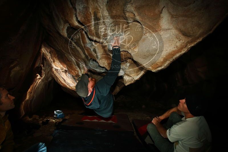 Bouldering in Hueco Tanks on 01/18/2019 with Blue Lizard Climbing and Yoga

Filename: SRM_20190118_1515080.jpg
Aperture: f/8.0
Shutter Speed: 1/250
Body: Canon EOS-1D Mark II
Lens: Canon EF 16-35mm f/2.8 L