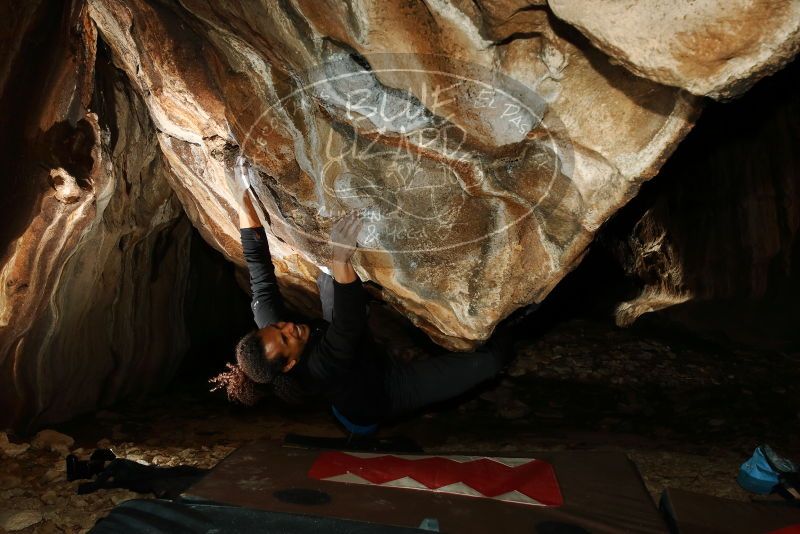 Bouldering in Hueco Tanks on 01/18/2019 with Blue Lizard Climbing and Yoga

Filename: SRM_20190118_1544370.jpg
Aperture: f/8.0
Shutter Speed: 1/250
Body: Canon EOS-1D Mark II
Lens: Canon EF 16-35mm f/2.8 L