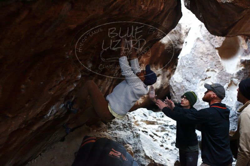 Bouldering in Hueco Tanks on 01/18/2019 with Blue Lizard Climbing and Yoga

Filename: SRM_20190118_1602210.jpg
Aperture: f/2.8
Shutter Speed: 1/125
Body: Canon EOS-1D Mark II
Lens: Canon EF 50mm f/1.8 II