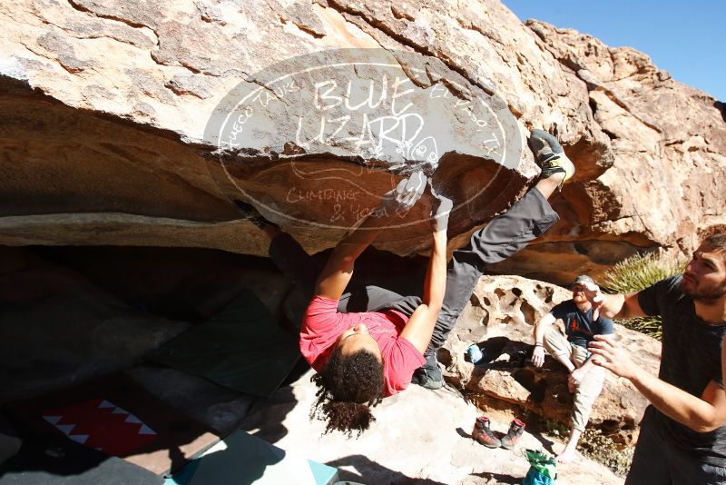 Bouldering in Hueco Tanks on 01/19/2019 with Blue Lizard Climbing and Yoga

Filename: SRM_20190119_1153570.jpg
Aperture: f/7.1
Shutter Speed: 1/800
Body: Canon EOS-1D Mark II
Lens: Canon EF 16-35mm f/2.8 L