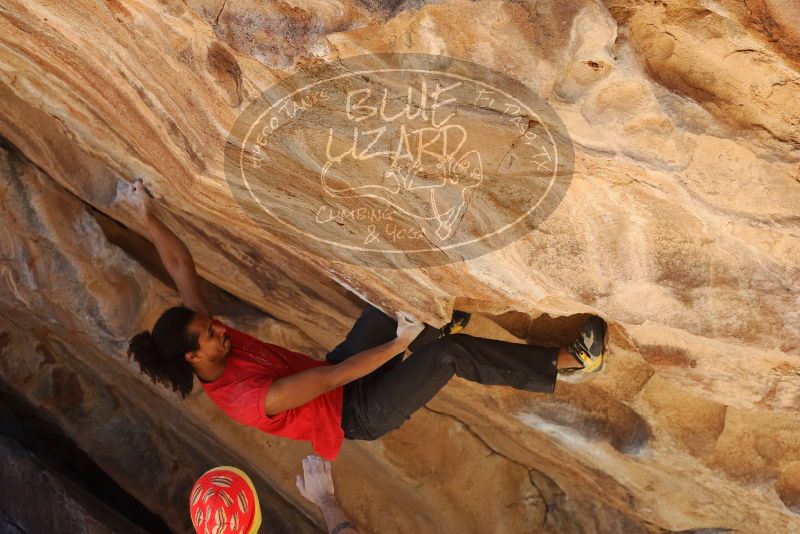 Bouldering in Hueco Tanks on 01/19/2019 with Blue Lizard Climbing and Yoga

Filename: SRM_20190119_1443100.jpg
Aperture: f/4.5
Shutter Speed: 1/320
Body: Canon EOS-1D Mark II
Lens: Canon EF 50mm f/1.8 II