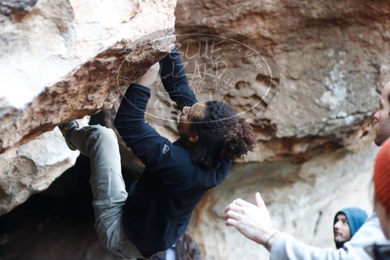 Bouldering in Hueco Tanks on 01/20/2019 with Blue Lizard Climbing and Yoga

Filename: SRM_20190120_1221250.jpg
Aperture: f/2.8
Shutter Speed: 1/250
Body: Canon EOS-1D Mark II
Lens: Canon EF 50mm f/1.8 II