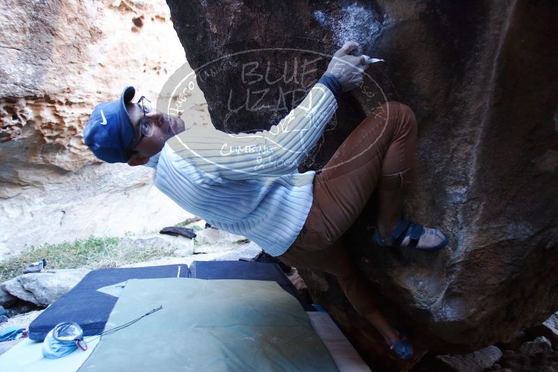 Bouldering in Hueco Tanks on 01/20/2019 with Blue Lizard Climbing and Yoga

Filename: SRM_20190120_1302120.jpg
Aperture: f/2.8
Shutter Speed: 1/100
Body: Canon EOS-1D Mark II
Lens: Canon EF 16-35mm f/2.8 L