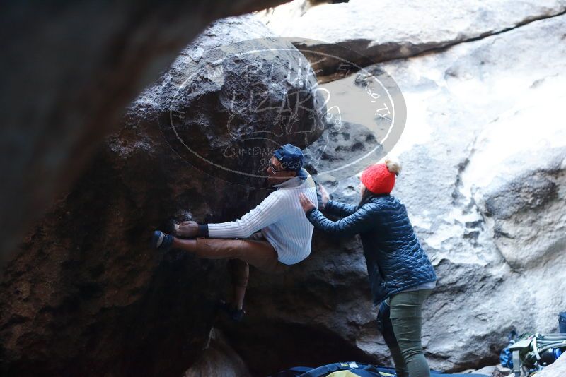 Bouldering in Hueco Tanks on 01/20/2019 with Blue Lizard Climbing and Yoga

Filename: SRM_20190120_1319310.jpg
Aperture: f/3.2
Shutter Speed: 1/200
Body: Canon EOS-1D Mark II
Lens: Canon EF 50mm f/1.8 II