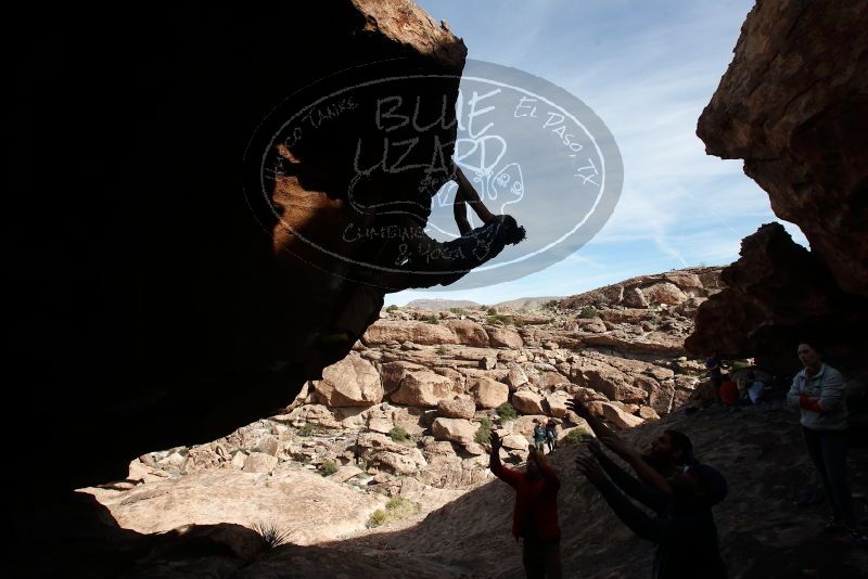 Bouldering in Hueco Tanks on 01/20/2019 with Blue Lizard Climbing and Yoga

Filename: SRM_20190120_1434440.jpg
Aperture: f/8.0
Shutter Speed: 1/250
Body: Canon EOS-1D Mark II
Lens: Canon EF 16-35mm f/2.8 L