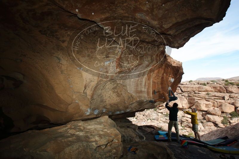 Bouldering in Hueco Tanks on 01/20/2019 with Blue Lizard Climbing and Yoga

Filename: SRM_20190120_1517580.jpg
Aperture: f/5.6
Shutter Speed: 1/250
Body: Canon EOS-1D Mark II
Lens: Canon EF 16-35mm f/2.8 L