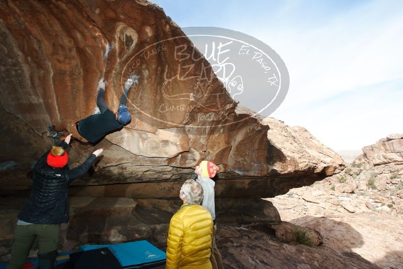 Bouldering in Hueco Tanks on 01/20/2019 with Blue Lizard Climbing and Yoga

Filename: SRM_20190120_1526430.jpg
Aperture: f/5.6
Shutter Speed: 1/250
Body: Canon EOS-1D Mark II
Lens: Canon EF 16-35mm f/2.8 L