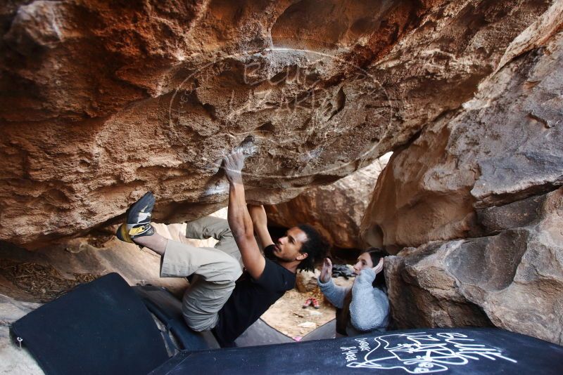 Bouldering in Hueco Tanks on 01/21/2019 with Blue Lizard Climbing and Yoga

Filename: SRM_20190121_1319000.jpg
Aperture: f/3.2
Shutter Speed: 1/200
Body: Canon EOS-1D Mark II
Lens: Canon EF 16-35mm f/2.8 L