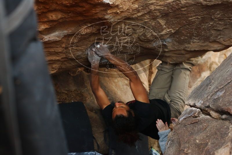 Bouldering in Hueco Tanks on 01/21/2019 with Blue Lizard Climbing and Yoga

Filename: SRM_20190121_1345091.jpg
Aperture: f/4.0
Shutter Speed: 1/250
Body: Canon EOS-1D Mark II
Lens: Canon EF 50mm f/1.8 II