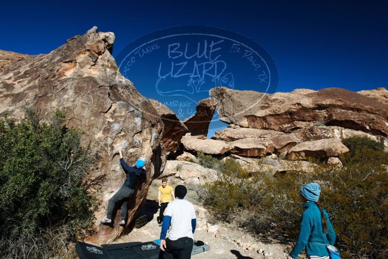 Bouldering in Hueco Tanks on 01/26/2019 with Blue Lizard Climbing and Yoga

Filename: SRM_20190126_1046250.jpg
Aperture: f/5.0
Shutter Speed: 1/250
Body: Canon EOS-1D Mark II
Lens: Canon EF 16-35mm f/2.8 L