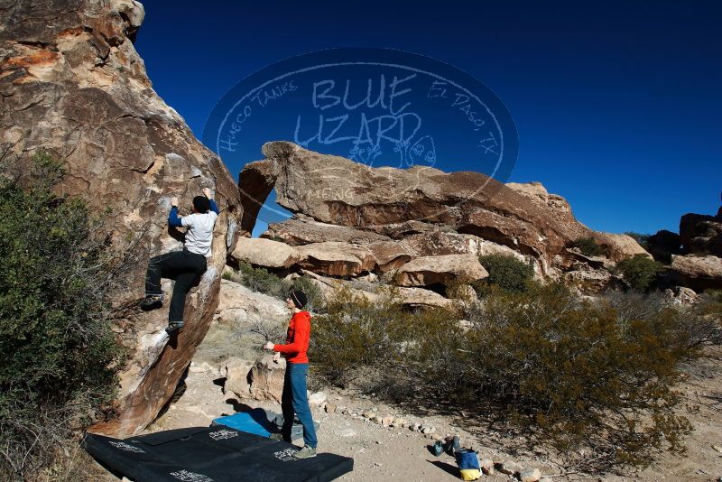 Bouldering in Hueco Tanks on 01/26/2019 with Blue Lizard Climbing and Yoga

Filename: SRM_20190126_1050200.jpg
Aperture: f/8.0
Shutter Speed: 1/250
Body: Canon EOS-1D Mark II
Lens: Canon EF 16-35mm f/2.8 L