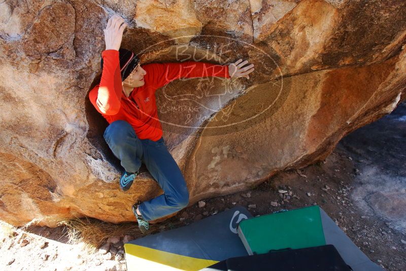 Bouldering in Hueco Tanks on 01/26/2019 with Blue Lizard Climbing and Yoga

Filename: SRM_20190126_1102340.jpg
Aperture: f/5.6
Shutter Speed: 1/250
Body: Canon EOS-1D Mark II
Lens: Canon EF 16-35mm f/2.8 L