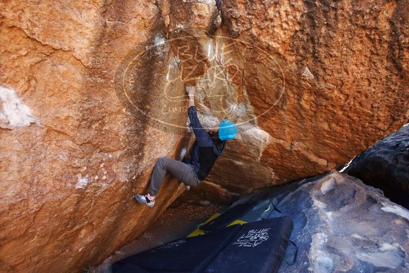 Bouldering in Hueco Tanks on 01/26/2019 with Blue Lizard Climbing and Yoga

Filename: SRM_20190126_1138530.jpg
Aperture: f/3.5
Shutter Speed: 1/250
Body: Canon EOS-1D Mark II
Lens: Canon EF 16-35mm f/2.8 L