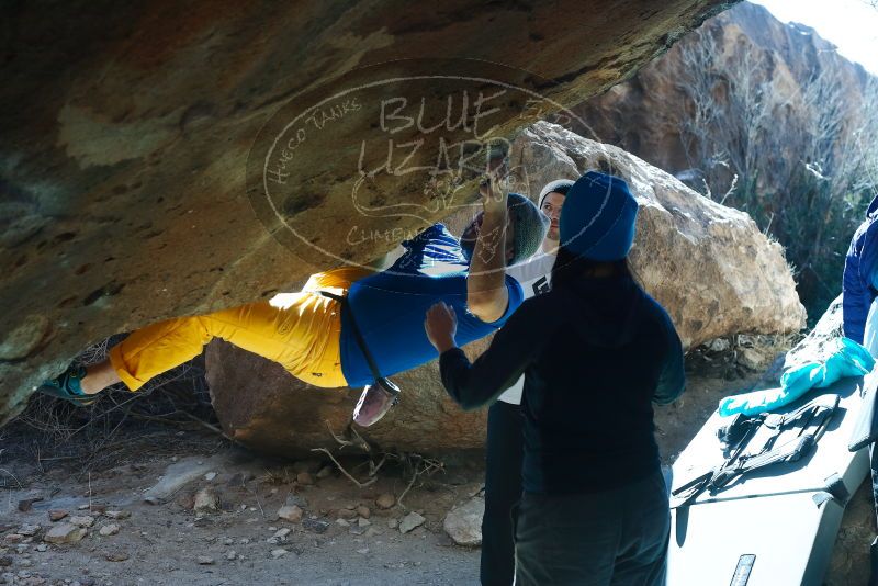 Bouldering in Hueco Tanks on 01/26/2019 with Blue Lizard Climbing and Yoga

Filename: SRM_20190126_1311380.jpg
Aperture: f/5.0
Shutter Speed: 1/400
Body: Canon EOS-1D Mark II
Lens: Canon EF 50mm f/1.8 II