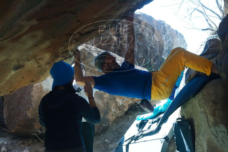 Bouldering in Hueco Tanks on 01/26/2019 with Blue Lizard Climbing and Yoga

Filename: SRM_20190126_1313201.jpg
Aperture: f/4.5
Shutter Speed: 1/400
Body: Canon EOS-1D Mark II
Lens: Canon EF 50mm f/1.8 II