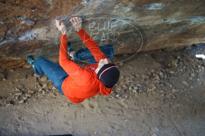 Bouldering in Hueco Tanks on 01/26/2019 with Blue Lizard Climbing and Yoga

Filename: SRM_20190126_1331150.jpg
Aperture: f/2.0
Shutter Speed: 1/250
Body: Canon EOS-1D Mark II
Lens: Canon EF 50mm f/1.8 II