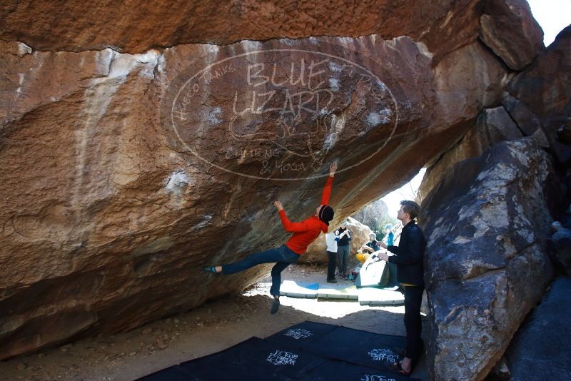 Bouldering in Hueco Tanks on 01/26/2019 with Blue Lizard Climbing and Yoga

Filename: SRM_20190126_1351310.jpg
Aperture: f/5.0
Shutter Speed: 1/250
Body: Canon EOS-1D Mark II
Lens: Canon EF 16-35mm f/2.8 L