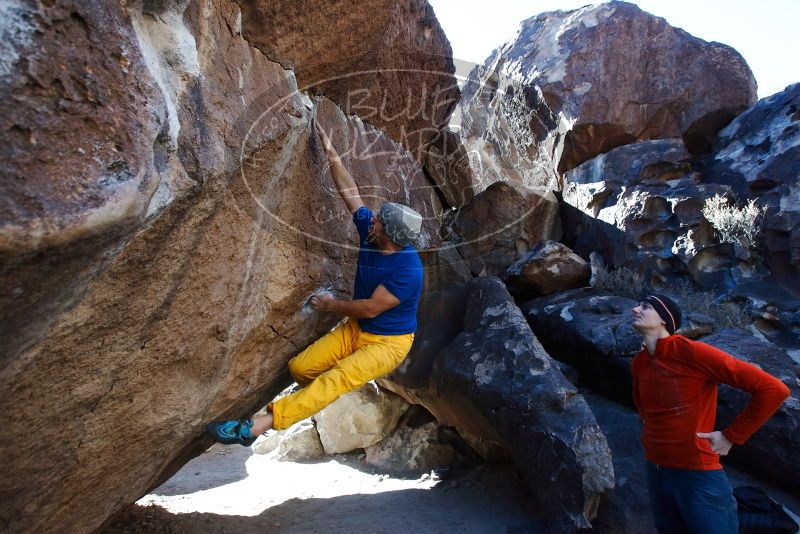 Bouldering in Hueco Tanks on 01/26/2019 with Blue Lizard Climbing and Yoga

Filename: SRM_20190126_1435460.jpg
Aperture: f/5.0
Shutter Speed: 1/250
Body: Canon EOS-1D Mark II
Lens: Canon EF 16-35mm f/2.8 L