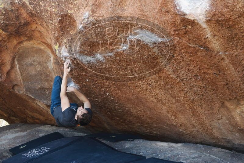 Bouldering in Hueco Tanks on 01/27/2019 with Blue Lizard Climbing and Yoga

Filename: SRM_20190127_1201430.jpg
Aperture: f/2.8
Shutter Speed: 1/400
Body: Canon EOS-1D Mark II
Lens: Canon EF 50mm f/1.8 II