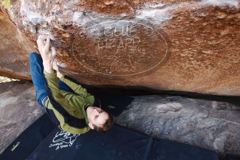 Bouldering in Hueco Tanks on 01/27/2019 with Blue Lizard Climbing and Yoga

Filename: SRM_20190127_1325080.jpg
Aperture: f/4.0
Shutter Speed: 1/250
Body: Canon EOS-1D Mark II
Lens: Canon EF 16-35mm f/2.8 L