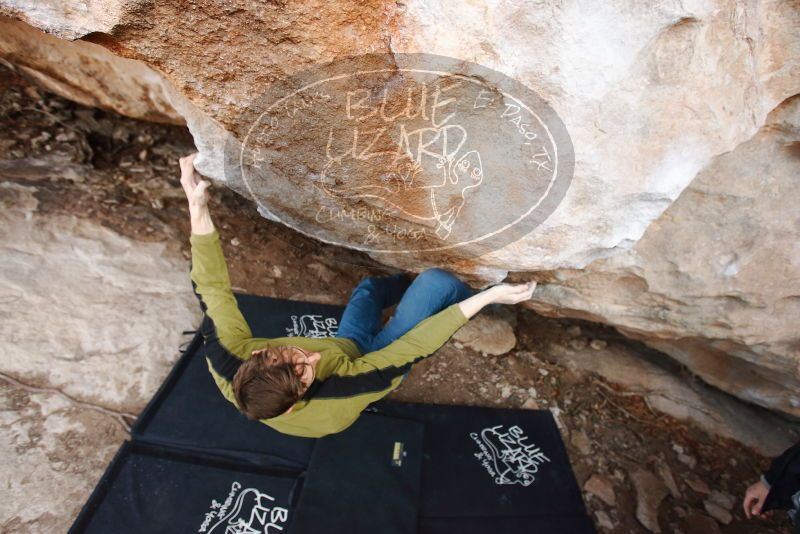 Bouldering in Hueco Tanks on 01/27/2019 with Blue Lizard Climbing and Yoga

Filename: SRM_20190127_1354070.jpg
Aperture: f/4.0
Shutter Speed: 1/500
Body: Canon EOS-1D Mark II
Lens: Canon EF 16-35mm f/2.8 L