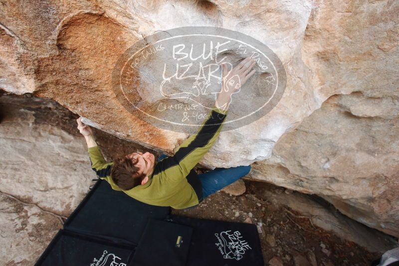 Bouldering in Hueco Tanks on 01/27/2019 with Blue Lizard Climbing and Yoga

Filename: SRM_20190127_1354160.jpg
Aperture: f/4.0
Shutter Speed: 1/800
Body: Canon EOS-1D Mark II
Lens: Canon EF 16-35mm f/2.8 L