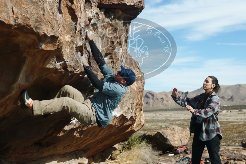 Bouldering in Hueco Tanks on 02/03/2019 with Blue Lizard Climbing and Yoga

Filename: SRM_20190203_1140560.jpg
Aperture: f/4.0
Shutter Speed: 1/1600
Body: Canon EOS-1D Mark II
Lens: Canon EF 50mm f/1.8 II