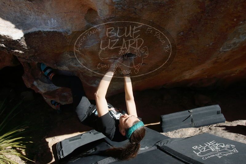 Bouldering in Hueco Tanks on 02/03/2019 with Blue Lizard Climbing and Yoga

Filename: SRM_20190203_1425041.jpg
Aperture: f/5.6
Shutter Speed: 1/250
Body: Canon EOS-1D Mark II
Lens: Canon EF 16-35mm f/2.8 L