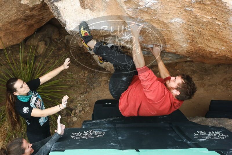 Bouldering in Hueco Tanks on 02/03/2019 with Blue Lizard Climbing and Yoga

Filename: SRM_20190203_1501410.jpg
Aperture: f/4.0
Shutter Speed: 1/400
Body: Canon EOS-1D Mark II
Lens: Canon EF 50mm f/1.8 II