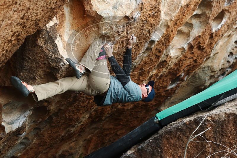 Bouldering in Hueco Tanks on 02/03/2019 with Blue Lizard Climbing and Yoga

Filename: SRM_20190203_1514470.jpg
Aperture: f/4.0
Shutter Speed: 1/500
Body: Canon EOS-1D Mark II
Lens: Canon EF 50mm f/1.8 II